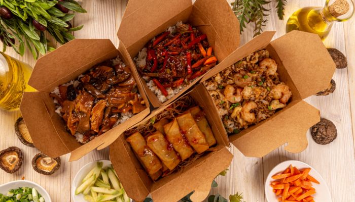 Takeaway in Cardboard boxes
